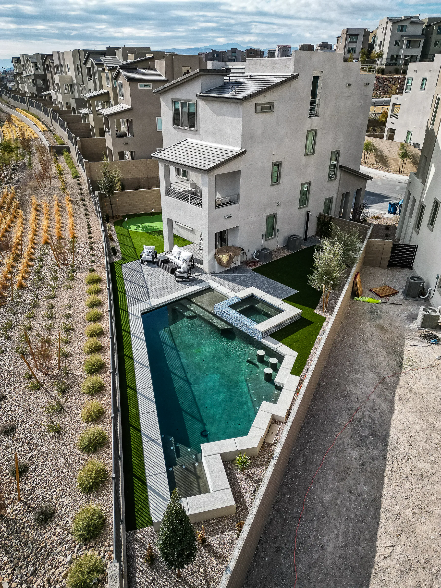 Shringo finished pool and outdoor living project, view 5